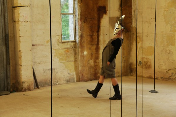 Stéfany Ganachaud et Jonathan Michel.  QUELQUES PAS AVANT QUE LA FORET NE TOURNE.