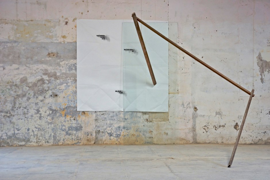 Vittorio Santoro. This Impact Leads Into..., February - July 2011 (Origami Sphinx) 2011. Courtoisie de l’artiste, la Galerie Jérôme Poggi, Paris et la Galerie Campagne Première, Berlin.