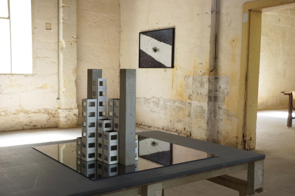 Bertrand Lamarche. Le Lac Noir. vue de l'exposition. Courtesy Galerie Jérôme Poggi, Paris.  