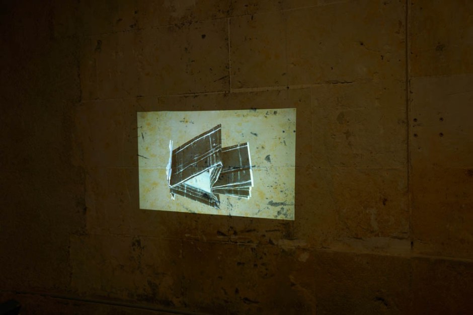 Marie-Jeanne Hoffner, Folds endless folds, dyptique video, courtesy galerie Dohyang Lee, Paris, Payne Shurvell Gallery, London © James Porter