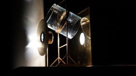 Francisco Tropa. Lanterne (goutte), 2012 - 2013. Courtesy of the galerie Jocelyn Wolff, Paris. Photo © James Porter 