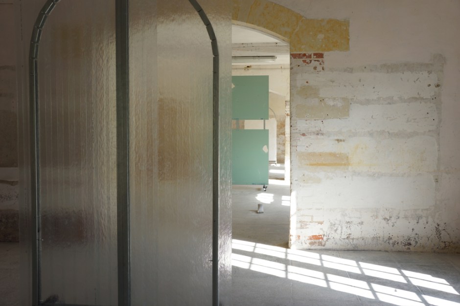 Pieter van der Schaaf. Sans titre, installation in situ, 2016. Photo © JGP